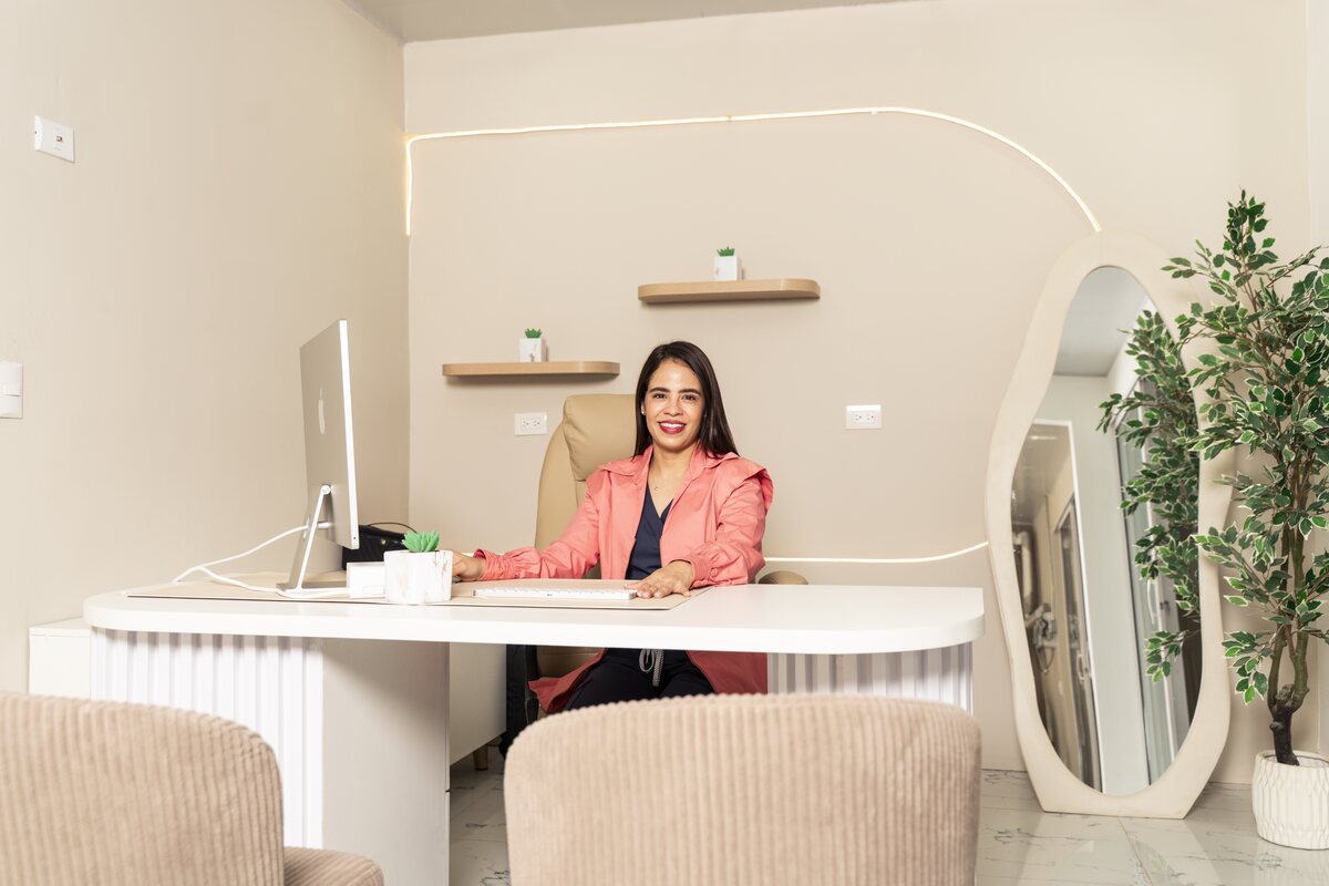Dra. Stefany Colato — Especialista en Endodoncia